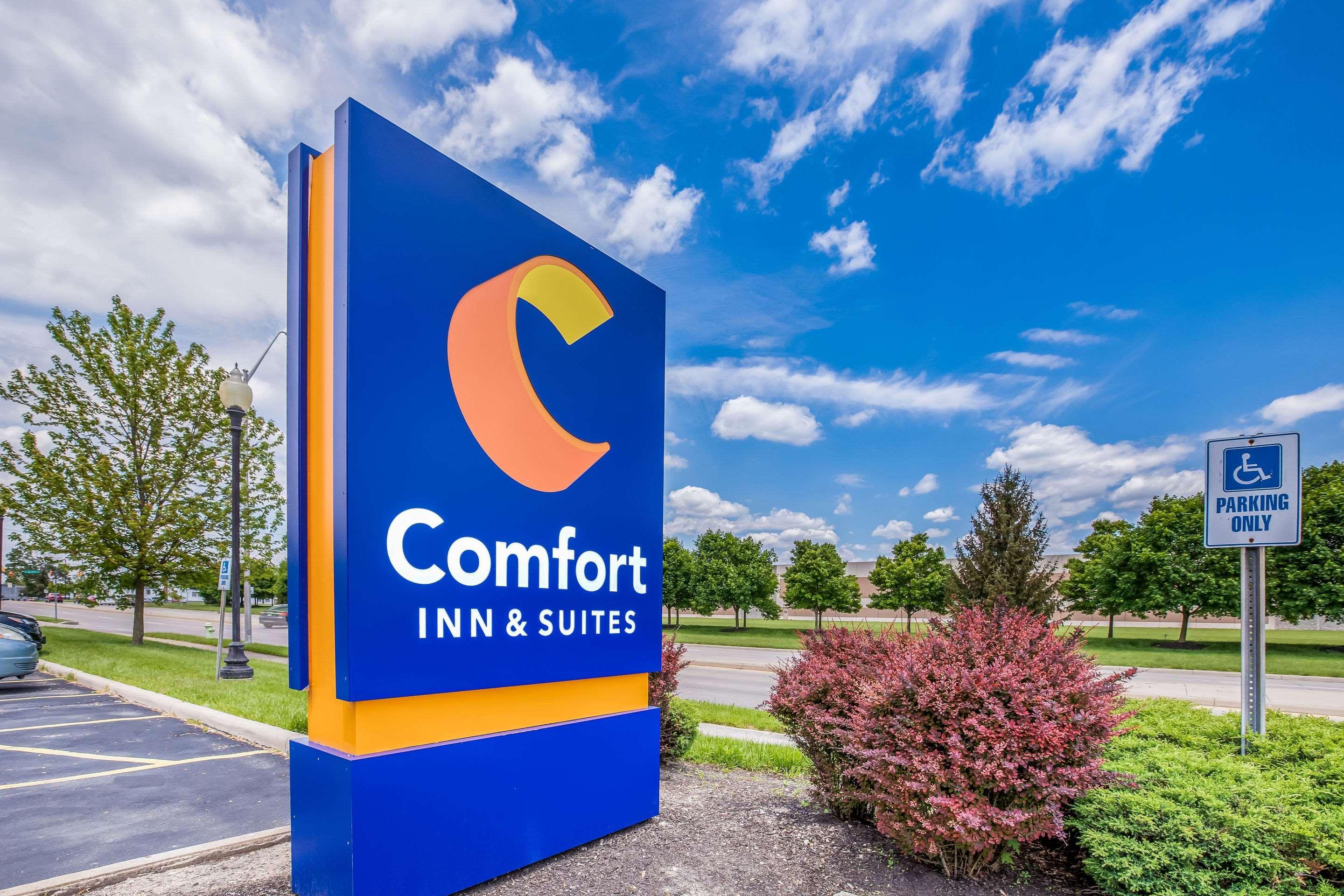 Comfort Inn & Suites Fairborn Near Wright Patterson Afb Εξωτερικό φωτογραφία
