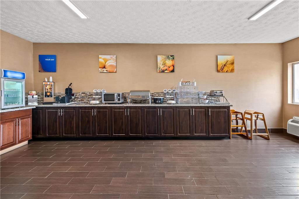 Comfort Inn & Suites Fairborn Near Wright Patterson Afb Εστιατόριο φωτογραφία